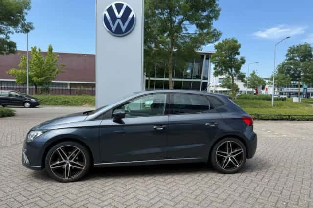 SEAT Ibiza (2020) thumbnail 3