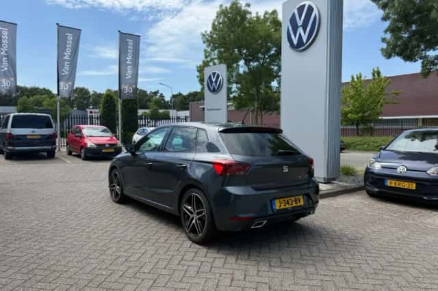 SEAT Ibiza (2020) thumbnail 4