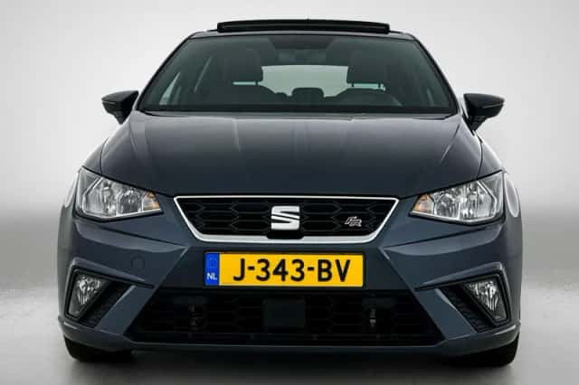 SEAT Ibiza (2020) thumbnail 5