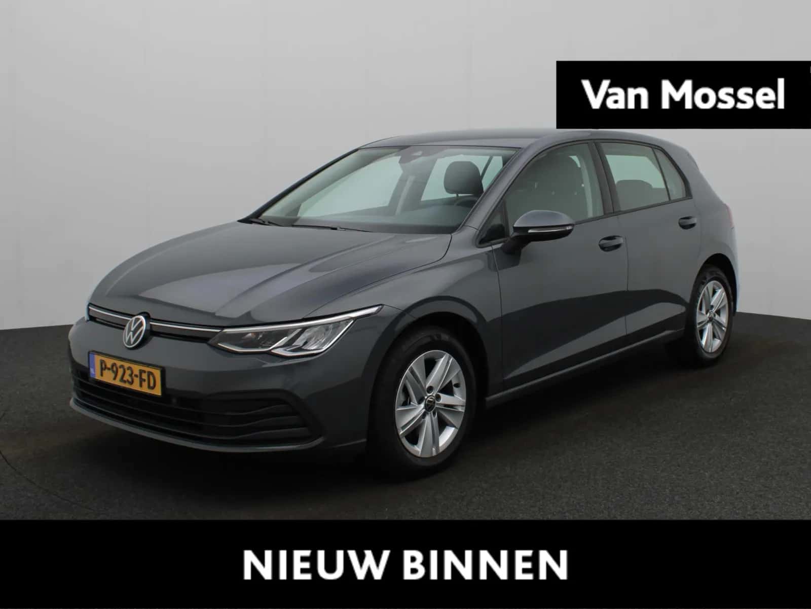 Volkswagen Golf (2021) — foto 1