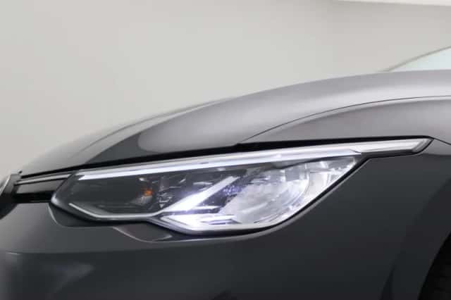 Volkswagen Golf (2021) thumbnail 13