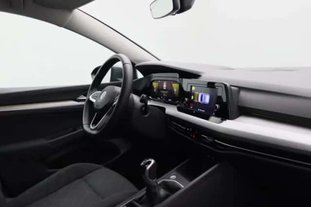 Volkswagen Golf (2021) thumbnail 26