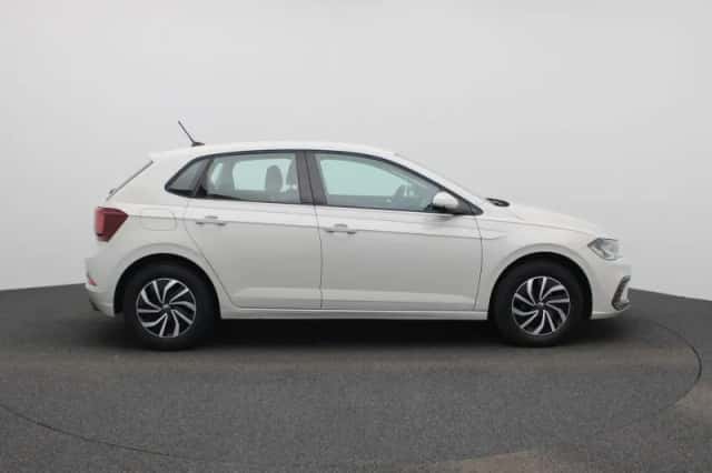 Volkswagen Polo (2024) thumbnail 6