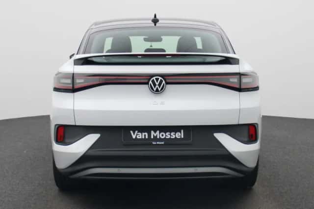 Volkswagen ID.5 (2022) thumbnail 5