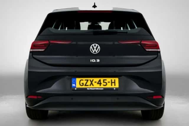 Volkswagen ID.3 (2025) thumbnail 3