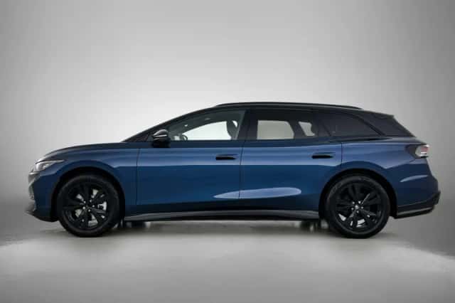 Volkswagen ID.7 (2026) thumbnail 2