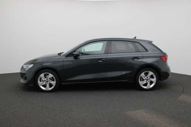 Audi A3 (2025) thumbnail 4