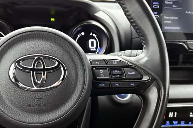 Toyota Yaris (2020) thumbnail 6
