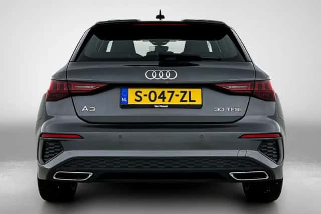 Audi A3 (2023) thumbnail 4