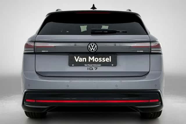 Volkswagen ID.7 (2026) thumbnail 3