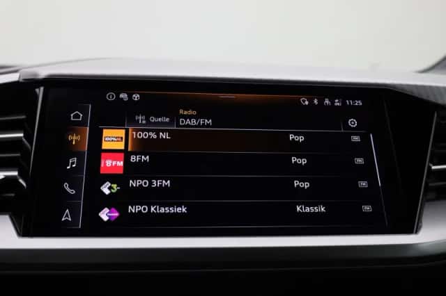 Audi Q4 e-tron (2025) thumbnail 22