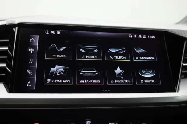 Audi Q4 e-tron (2025) thumbnail 28