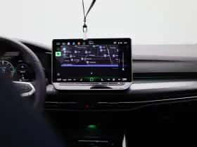 Volkswagen Golf (2025) thumbnail 9