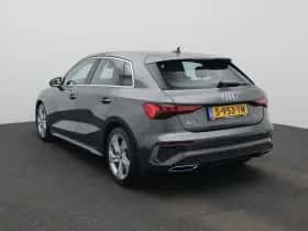 Audi A3 (2023) thumbnail 2