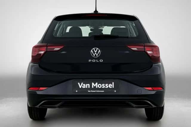 Volkswagen Polo (2023) thumbnail 3