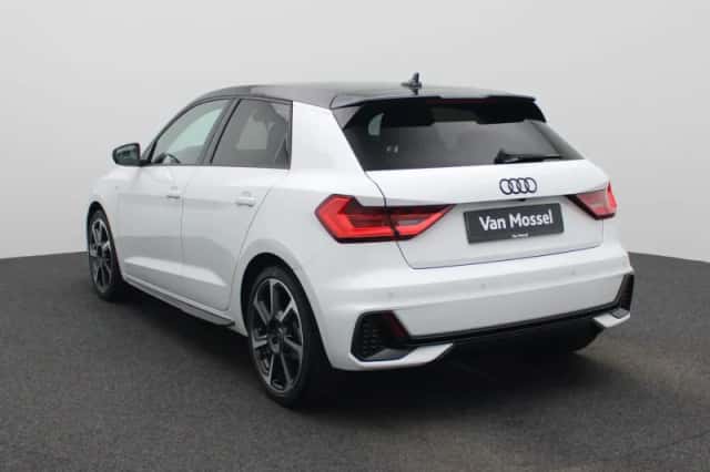 Audi A1 (2025) thumbnail 2