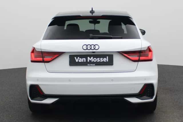 Audi A1 (2025) thumbnail 5