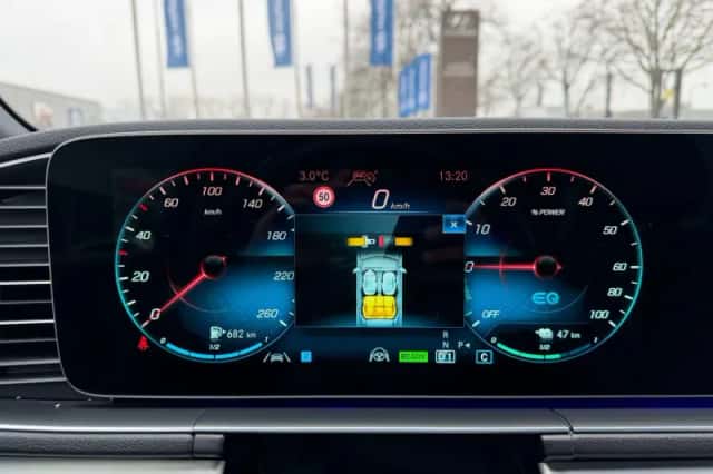 Mercedes-Benz GLE (2022) thumbnail 18