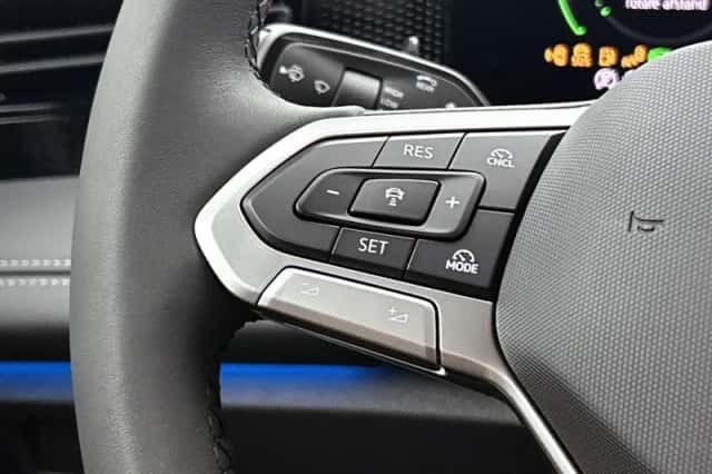 Volkswagen Tiguan (2026) thumbnail 6