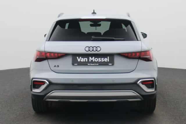 Audi A3 (2025) thumbnail 5