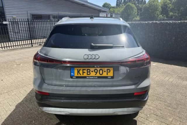 Audi Q4 e-tron (2026) thumbnail 5
