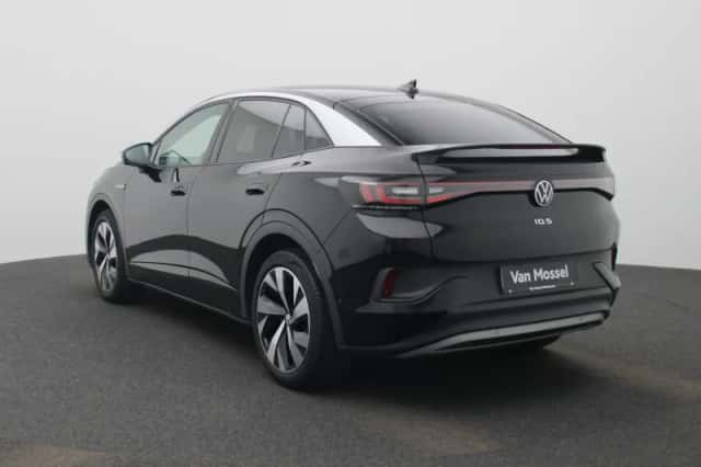 Volkswagen ID.5 (2022) thumbnail 2
