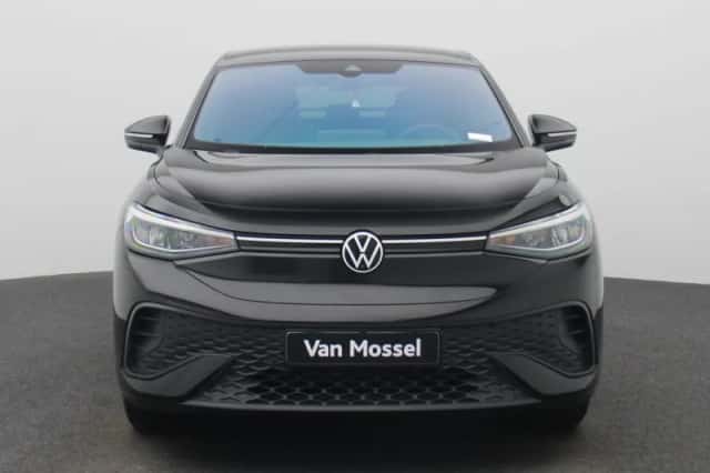 Volkswagen ID.5 (2022) thumbnail 3