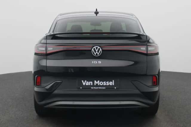 Volkswagen ID.5 (2022) thumbnail 5