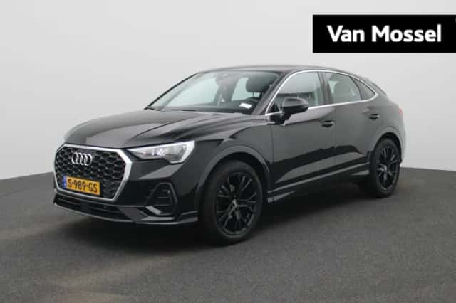 Audi Q3 (2023) thumbnail 1