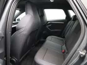 Audi A3 (2023) thumbnail 10