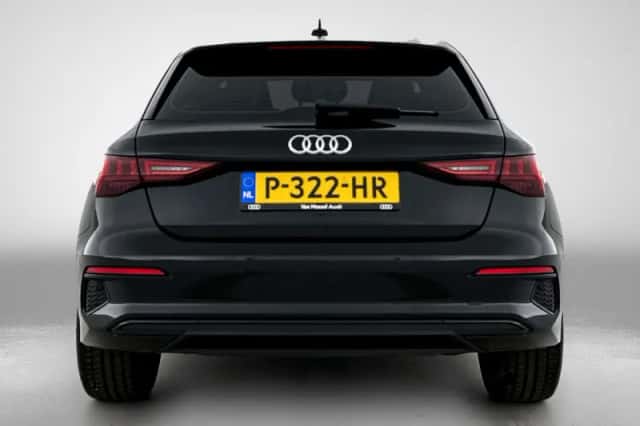 Audi A3 (2022) thumbnail 3