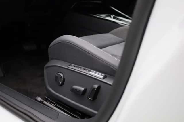 Volkswagen Golf (2025) thumbnail 31