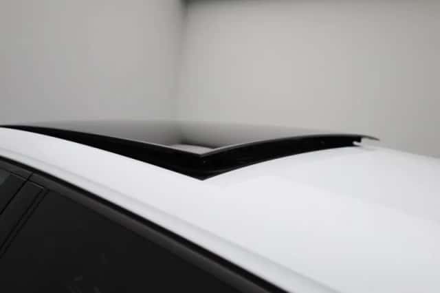 Volkswagen Golf (2025) thumbnail 39