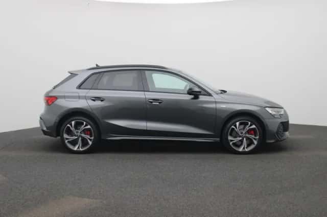 Audi A3 (2025) thumbnail 6