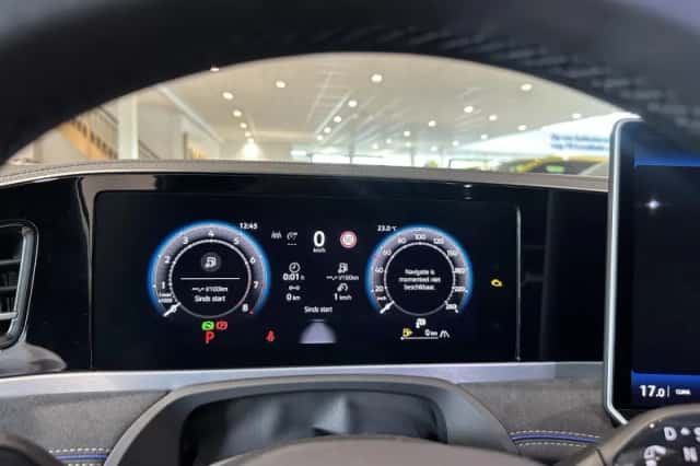 Volkswagen Passat (2025) thumbnail 11