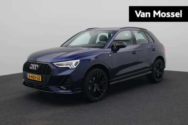 Audi Q3 (2023) thumbnail 1