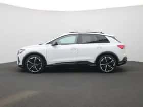 Audi Q4 e-tron (2025) thumbnail 4