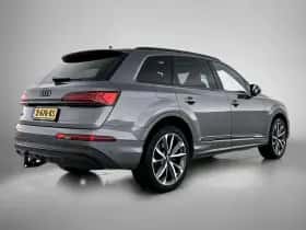 Audi Q7 (2020) thumbnail 5