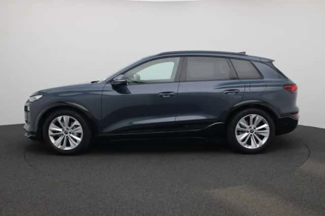 Audi Q6 e-tron (2026) thumbnail 4