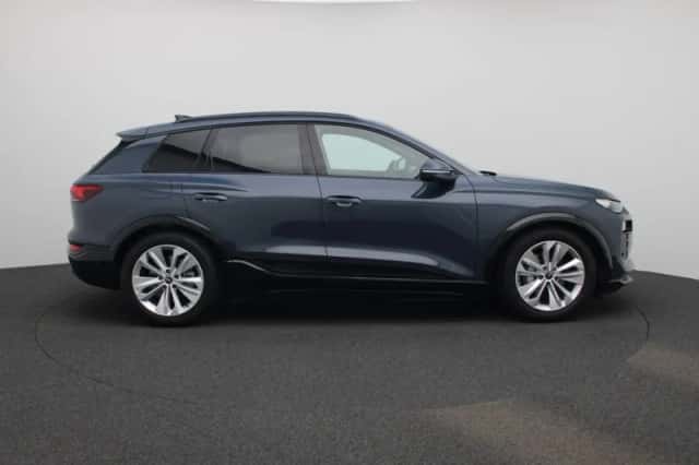 Audi Q6 e-tron (2026) thumbnail 6