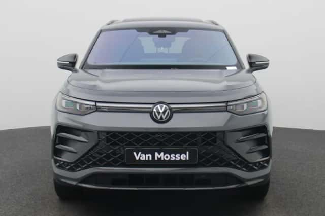 Volkswagen Tayron (2025) thumbnail 3