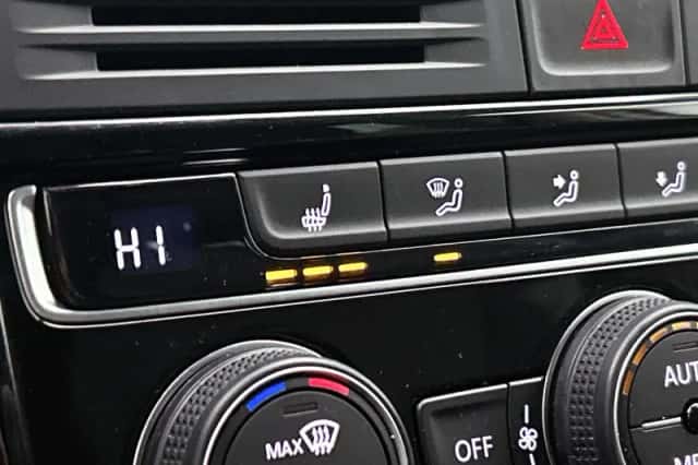 Volkswagen Golf (2020) thumbnail 8