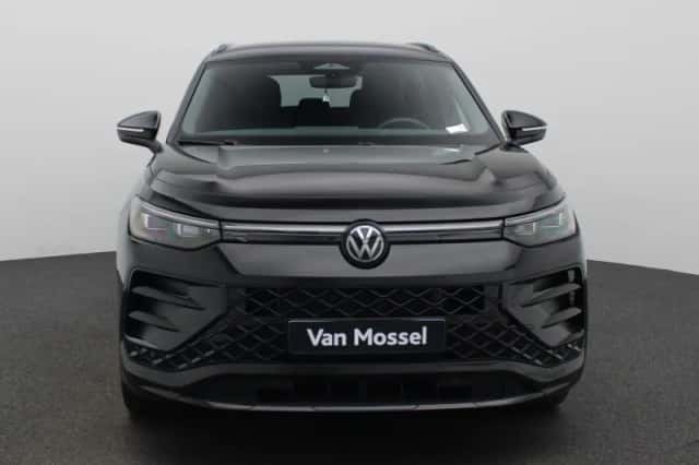 Volkswagen Tayron (2025) thumbnail 3