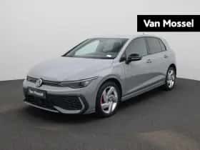 Volkswagen Golf (2025)