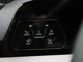 Volkswagen Golf (2025) thumbnail 35