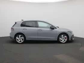 Volkswagen Golf (2025) thumbnail 6