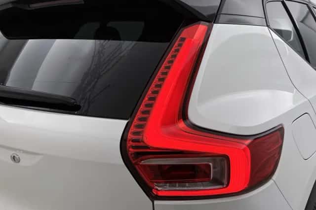 Volvo XC40 (2019) thumbnail 37