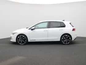 Volkswagen Golf (2025) thumbnail 4