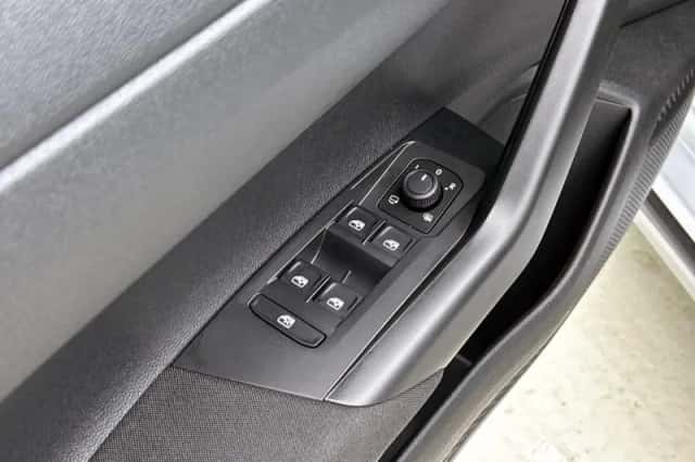Volkswagen Taigo (2025) thumbnail 31
