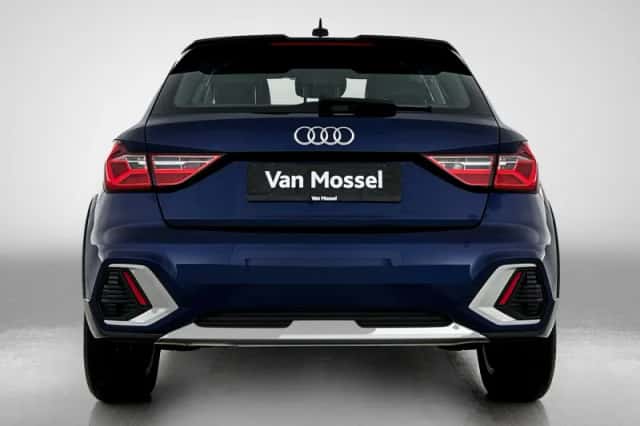 Audi A1 (2023) thumbnail 4